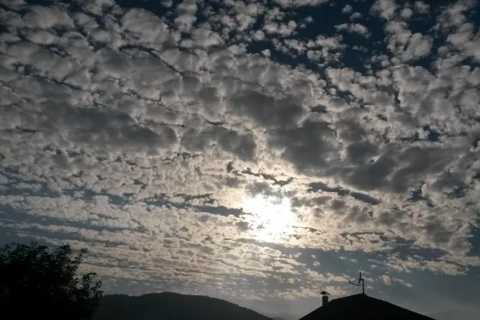 1715961512160.jpg Meteoroloji'den hafta sonu tahminleri: Sıcaklıklar artacak | İşte 5 günlük hava durumu raporu - 5