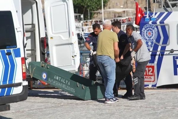 1687722892592.jpg Antalya’da denizde korkunç manzara! Polis olayla ilgili sıkı çalışma başlattı - 1