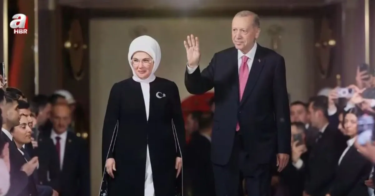 "Büyük lider" Erdoğan!