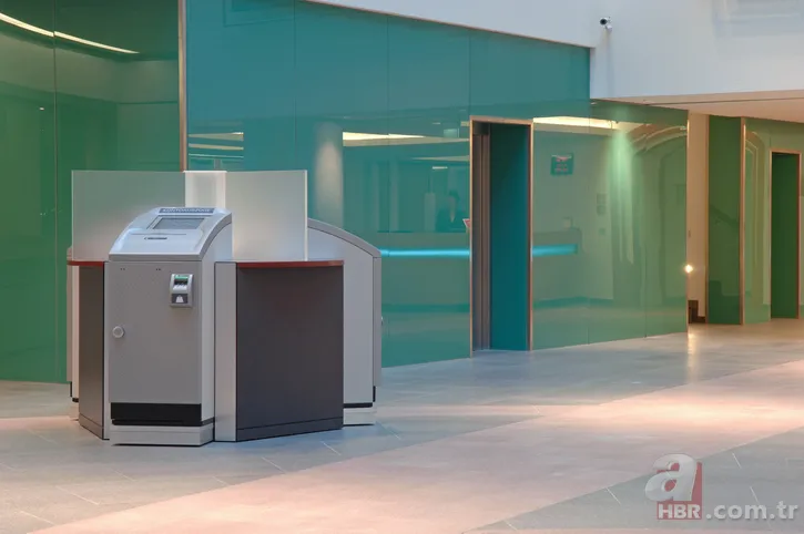 Bankalar peş peşe duyurdu! Garanti, Akbank, Denizbank, TEB saat kaçta açılıyor, kapanıyor? İşte çalışma saatleri... 2