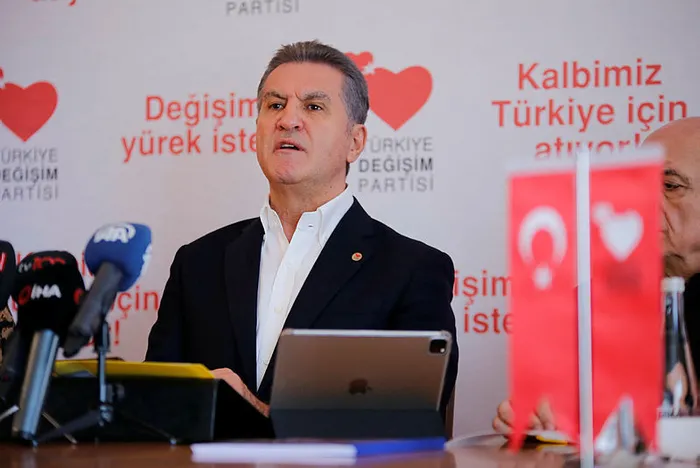 Mustafa Sarıgül'den ‘CHP’yi bölüyor musunuz’ sorusuna yanıt: Olmayan bir şeyi nasıl böleceksiniz? - 2
