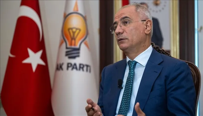 ak-parti-sozcusu-omer-celikten-ozgur-ozele-tepki-vesayet-ideolojisinin-son-surumu-1744728010152.jpeg (Foto: ahaber.com.tr ekran görüntüsü)