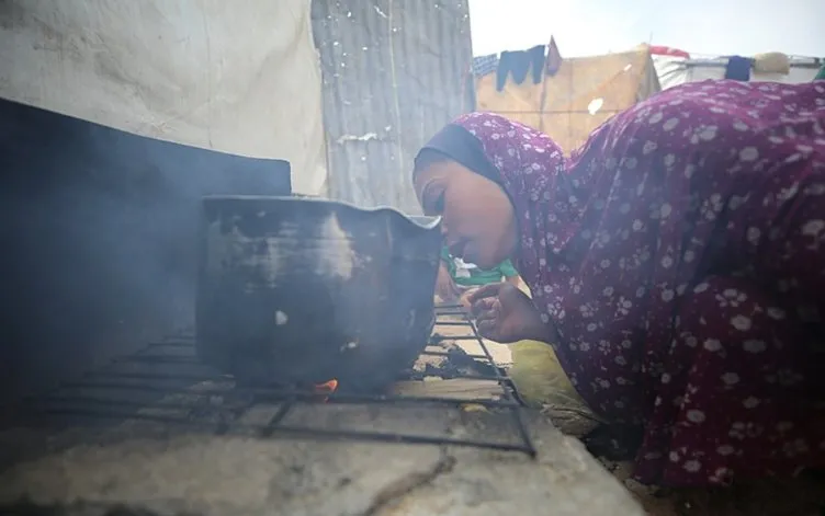Soykırımın gölgesinde Gazze'de anne olmak! Gazzeli çocukların Anneler Günü hediyesi: Cennet kokusu