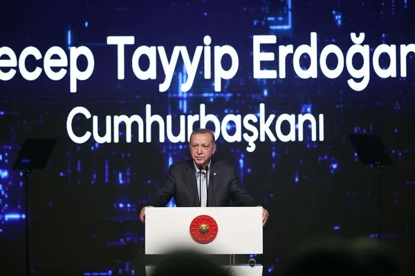 Son dakika: Başkan Erdoğan 3,5 yıllık aranın ardından İzmit’te! Kocaeli’ye Değer Katanlar Ödül Töreninde konuştu