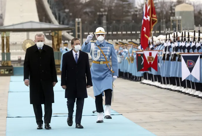 Son dakika: Türkiye İsrail ilişkilerinde yeni dönem! Başkan Erdoğan İsrail Cumhurbaşkanı Isaac Herzog’u resmi törenle karşıladı