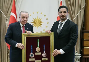 Başkan Erdoğan Külliye'de Taha Akgül’ü kabul etti