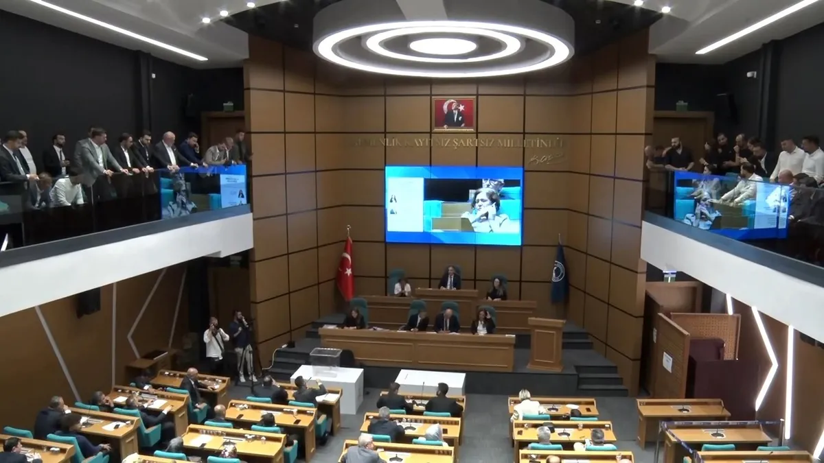 Üsküdar'da flaş gelişme: Belediye başkan vekilliği seçimi yenileniyor!
