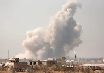 Musul'da halk pazarı vuruldu: 20 ölü