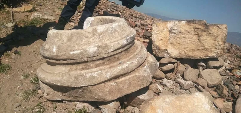 Aydın’da nehir kenarında parçalanmış tarihi eser bulundu
