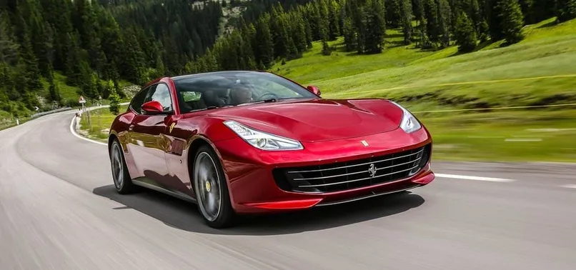 Ferrari GTC4Lusso’ya "En Güzel Otomobil Ödülü"