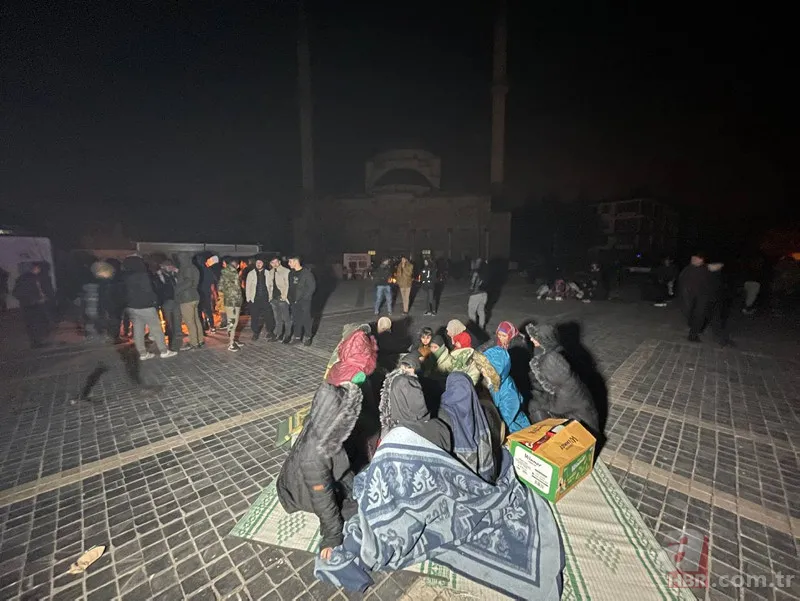 Düzce'de gece saatlerinde korkutan deprem! Depremin ürkütücü sesi ortaya çıktı 8