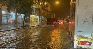 Kars’ta şiddetli yağış sele neden oldu