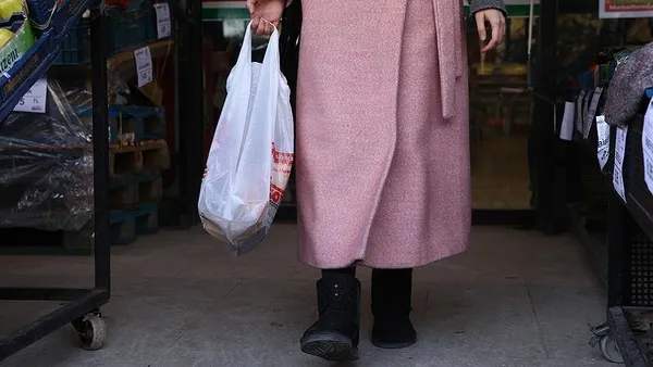 2023 yılında plastik poşet fiyatı ne kadar olacak? Bakan Murat Kurum’dan son dakika açıklaması