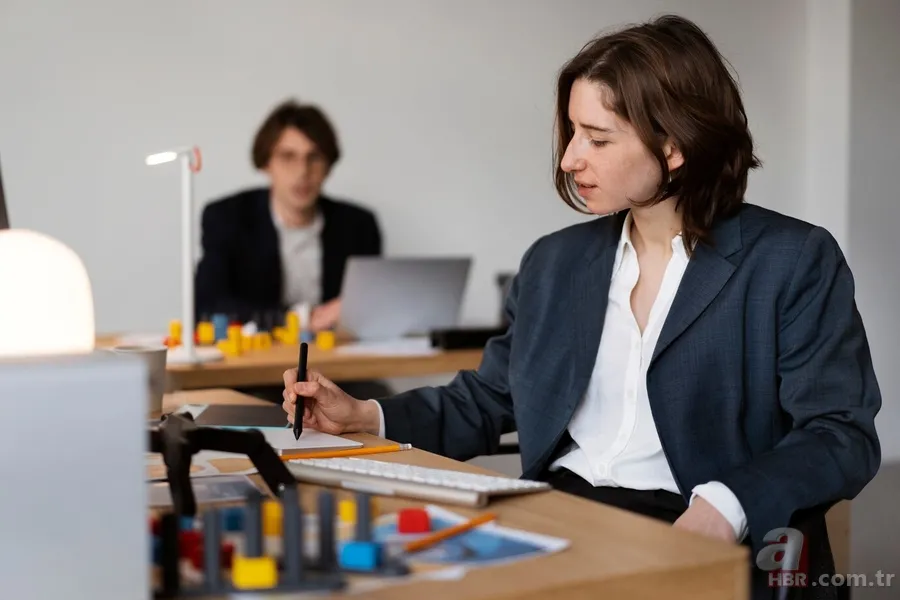 PTT’de KPSS şartsız personel alımı başladı! 3 Kadro için ilan yayınlandı 4