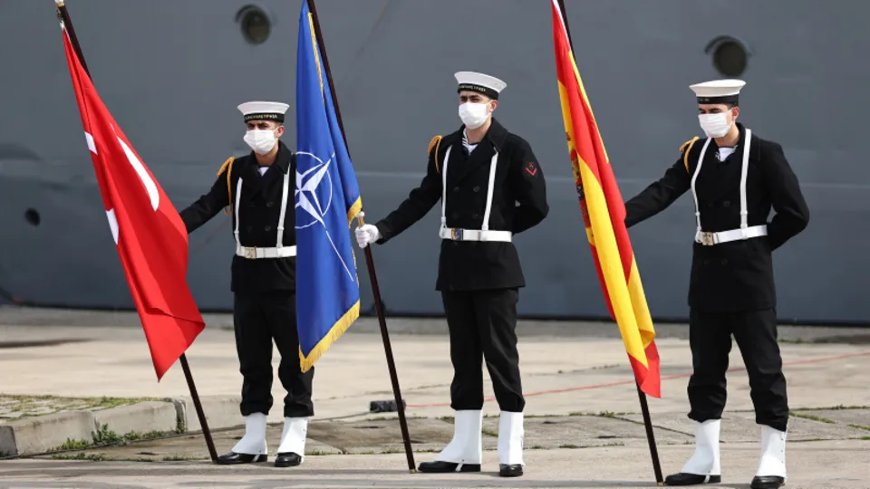 Akdeniz ve Karadeniz'de NATO Deniz Görev Grubu-2 komutası Türkiye'ye geçti