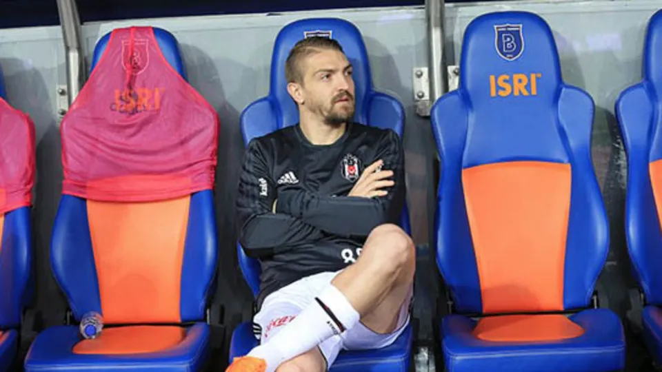 Caner Erkin'den çıldırtan hareket!