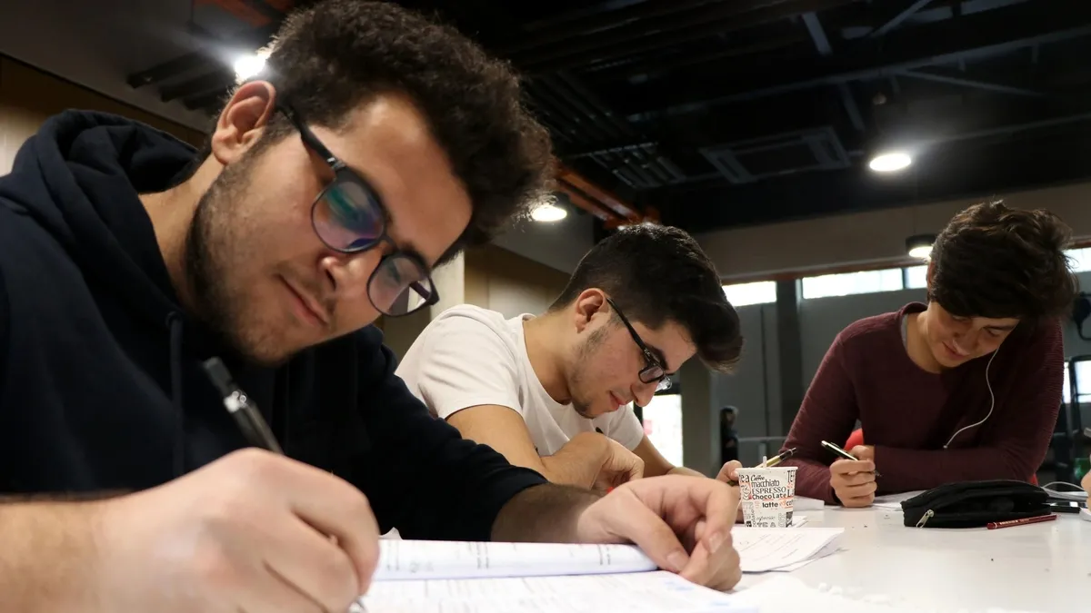 YÖK'ten öğrenci affında yeni düzenleme! Yatay geçiş şartları belli oldu