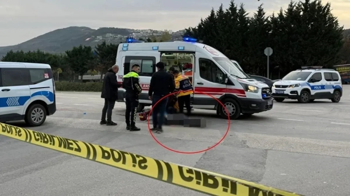 Tartıştığı kişiyi tüfekle öldürüp, polislere ateş açtı