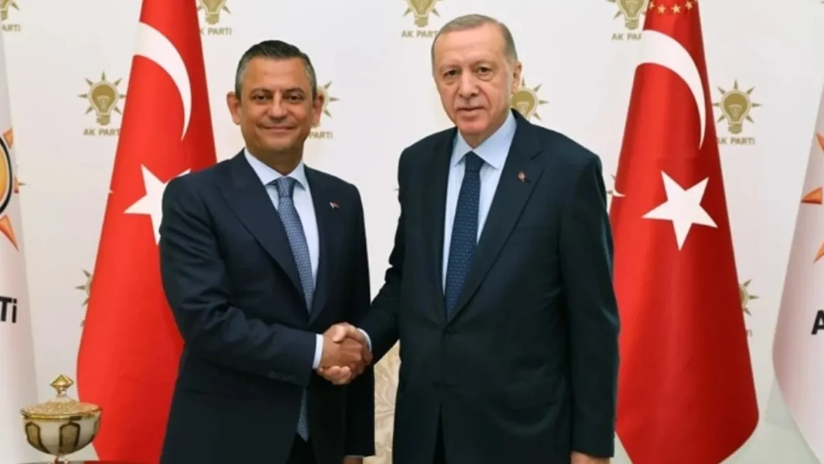 Başkan Erdoğan Özgür Özel görüşmesine ilişkin yeni kulis! Okan Müderrisoğlu A Haber ekranlarında paylaştı...