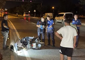 Adana'da motosiklet devrildi: 1 ölü
