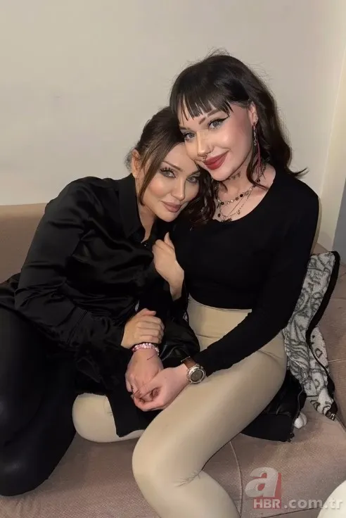 Umut Akyürek tedavi gören kızı Melek Bal'ın son halini paylaştı! 7