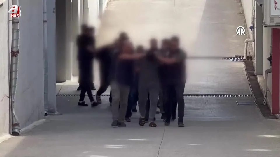 Terör örgütü DEAŞ’a yönelik operasyonda yakalanan 5 şüpheli tutuklandı