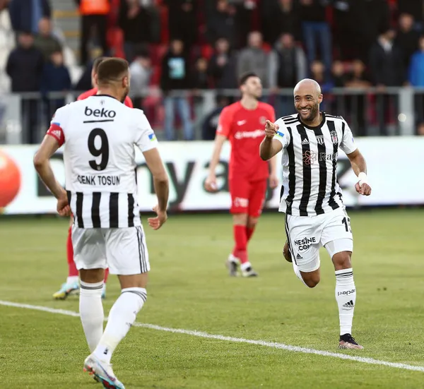 Beşiktaş Ümraniyespor’u 2-0 mağlup etti!