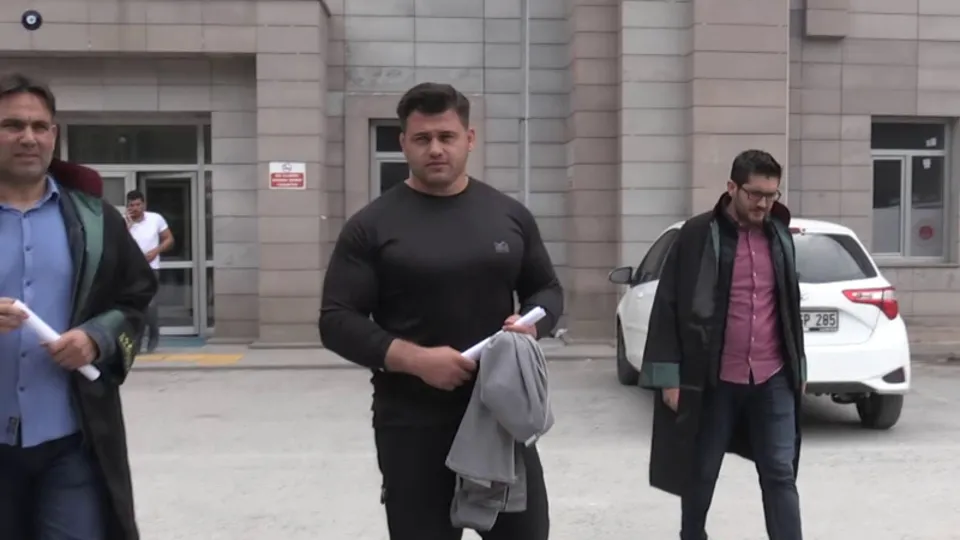 Son dakika: Rıza Kayaalp'in karıştığı trafik kazasında 'alt geçit' detayı