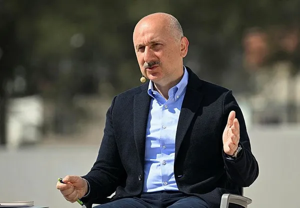 Dev projeler afetlere hazır! Bakan Adil Karaismailoğlu duyurdu: Kuzey Marmara Otoyolu, Marmaray, Avrasya Tüneli...