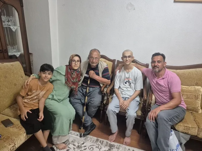 1771733438227.jpeg Başkan Recep Tayyip Erdoğan ve eşi Emine Erdoğan Kayacık ailesine misafir oldu