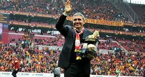 Hagi’ye Süper Lig’den bomba teklif