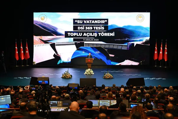 Başkan Recep Tayyip Erdoğan’dan piyasalara ilişkin mesaj: Enflasyonun ateşi sönüyor