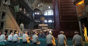Ayasofya Camii güvenli ellere emanet