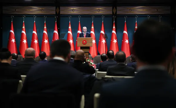 Sözleşmeli personele kadro nasıl olacak? Faruk Erdem A Haber’de madde madde açıkladı! İşte sahip olunan haklar