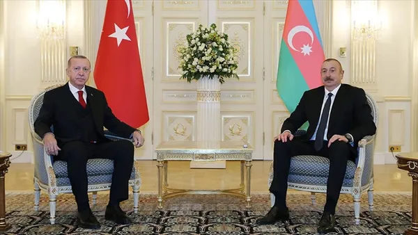 Son dakika: Başkan Erdoğan Azerbaycan Cumhurbaşkanı Aliyev ile görüştü - 1