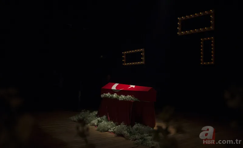 Usta tiyatrocu Yıldız Kenter'e son veda! 3