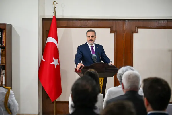 1689417964198.jpg Dışişleri Bakanı Hakan Fidan'dan net FETÖ mesajı: Dünyayı dar etmeye devam edeceğiz - 4