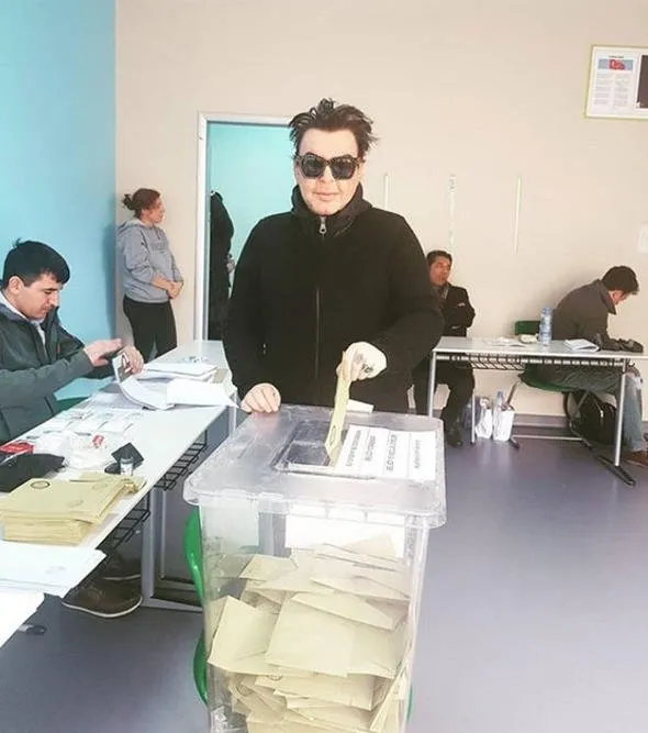 Sezen Aksu yerel seçimlerde oy kullanamadı! 31 Mart Yerel Seçimleri için ünlüler sandık başında