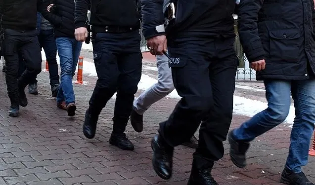 konyada-dehset-evin-bahcesinden-gomulu-kadin-cesedi-cikti-1726092328128.jpg Evin bahçesinden gömülü kadın cesedi çıktı | Konya Valiliğinden açıklama - 1