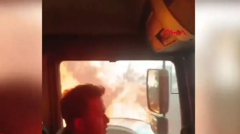 Yangında can pazarı! A Haber ekibi alevlerin ortasında kaldı... A Haber muhabiri Halil İbrahim Uğur: Etrafımızı sardı