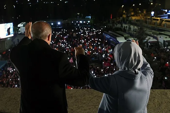 baskan-recep-tayyip-erdogandan-yerel-secim-mesaji-31-mart-bir-bitis-degil-donum-noktasidir-1711925952057.jpeg Başkan Recep Tayyip Erdoğan'dan yerel seçim mesajı: 31 Mart bir bitiş değil dönüm noktasıdır - 8