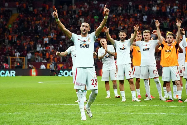 galatasaraydan-samsunspora-farkli-tarife-4-2-6-gollu-muhtesem-duello-1694894964644.jpg Galatasaray'dan Samsunspor'a farklı tarife: 4-2! 6 gollü muhteşem düello - 3