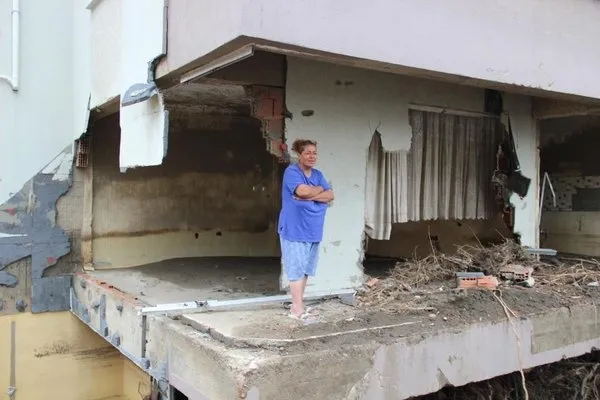 Aileden CHP’li olduğunu söyleyen selzede Nurten Özçelik: Ben böyle çalışma görmedim artık AK Partiliyim - 4