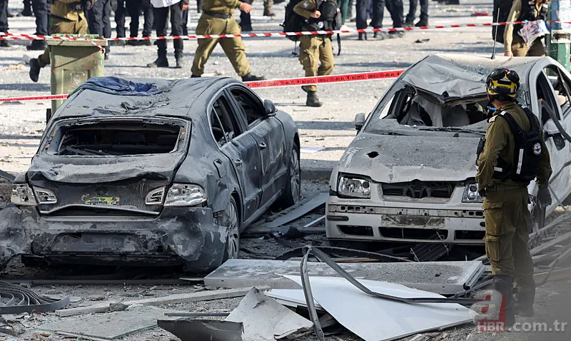 Tel Aviv'e füze yağdı... Katil İsrail'de büyük yıkım! A Haber'de çarpıcı sözler: 'Demir Kubbe' efsanesi kestane oldu 21