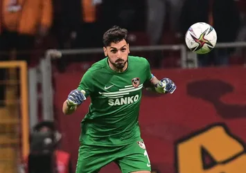 Galatasaray kaleci Günay Güvenç'le anlaştı