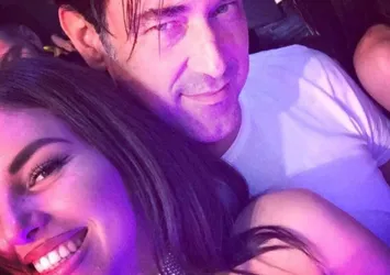 Burak Hakkı yine gönlünü başka bir Yunanlıya kaptırdı!
