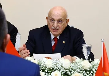 TBMM Başkanı İsmail Kahraman hastaneye kaldırıldı