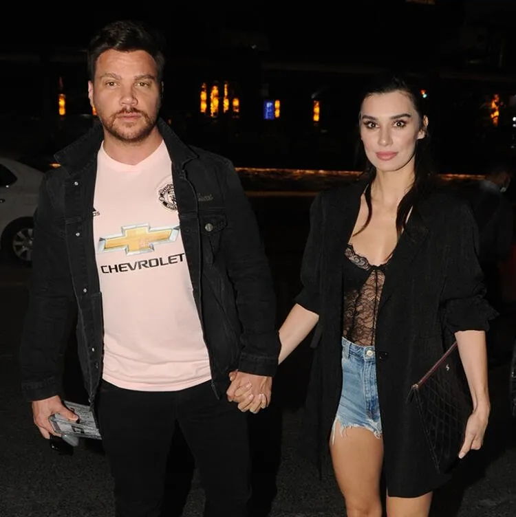sinan akcil dan burcu kiratli ya