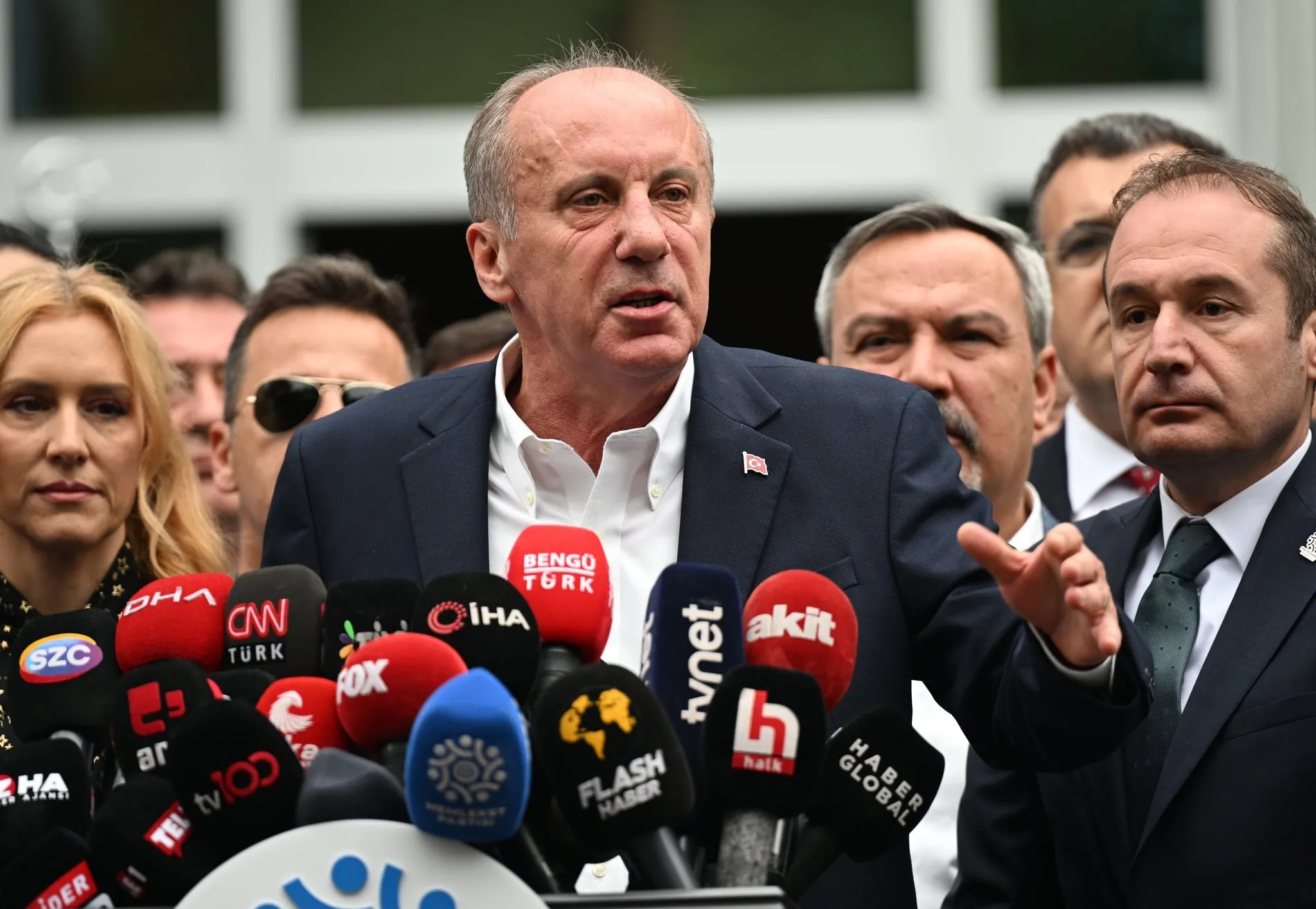 Muharrem İnce CHP ve Kılıçdaroğlu'nu yerden yere vurdu: Bu kafayla giderlerse yerel seçimleri de İstanbul'u da kaybedecekler