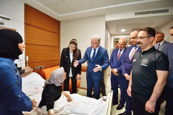 Yüzüne tekme atılan 70 yaşındaki Suriyeli kadının oğlu konuştu: Türkiye bize sahip çıktı! - 3